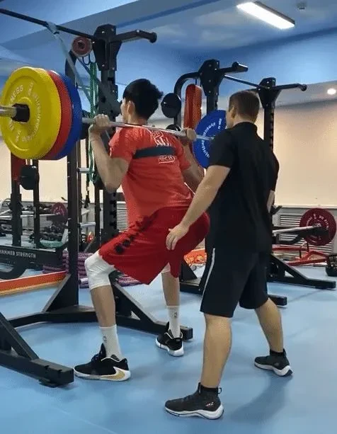 篮球运动员力量训练方法